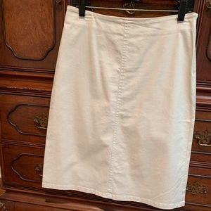 CHRISTOPHER BANKS BEIGE SKIRT SIZE 6